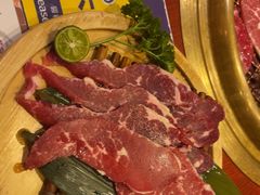 -喜牛烧肉酒场·黑金店(威高广场店)