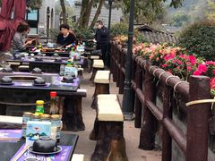 -楠柏弯休闲山庄(梨花溪店)