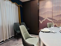 -新丁香海鲜酒店(银海商贸城店)