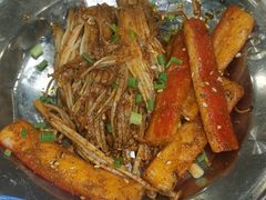 -江城燕子大排档(江汉路步行街店)