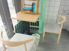 -蜜蜂小象·榴莲千层蛋糕(时代汇11栋店)