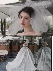 -艾米丽婚纱礼服
