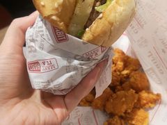 -The Habit Burger Grill 哈比特汉堡(爱琴海店)