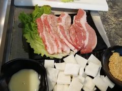 -贺野·自助炭火烤肉(紫藤路店)