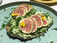 无花果手撕鸡肉tapas-Toris(LuOne凯德晶萃广场店)