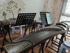-琴芳艺所艺术培训.古筝钢琴