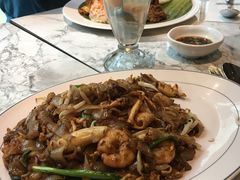 -关夫人餐厅(阳光广场店)