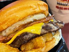 -The Habit Burger Grill 哈比特汉堡(复兴soho店)