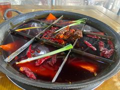 九宫格-正南齊北重庆老火锅(光华村直营店)
