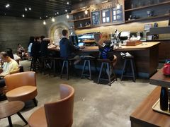 -星巴克臻选(广州高德置地秋广场店)