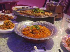 -巴特餐饮6加1音乐餐吧·新疆菜