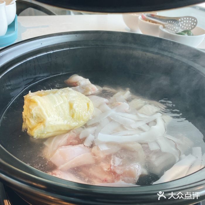 百年果林椰子鸡(中洲店)图片