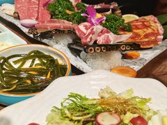 -明洞阿姨·韩式酱蟹烤肉·创意料理(三元桥店)