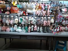 -三福时尚(三峡广场华夏银座店)