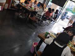 大堂-老谭虾王蟹皇·龙虾·烧烤(蝴蝶湾店)