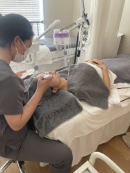 -ROYEA茹彦祛痘·问题肌肤修护中心