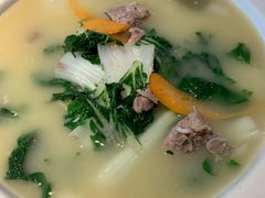 咸猪骨煲奶白菜-融和里(华润·二十四城店)