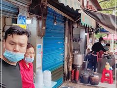 -燕子煨汤(山海关路店)