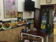 -锅贴王海鲜小馆