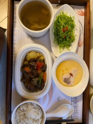 -莉泽月子中心(凯旋江景店)