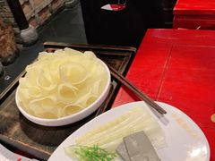 -小龙翻大江文化火锅(宽窄店)