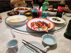 -茸梅路右拐龙虾-农家菜(松江店)