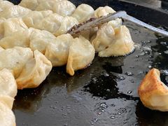 -黄阿姨锅贴大王(万航渡路店)