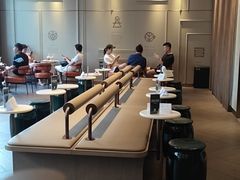 -星巴克臻选(上海今潮8弄店)