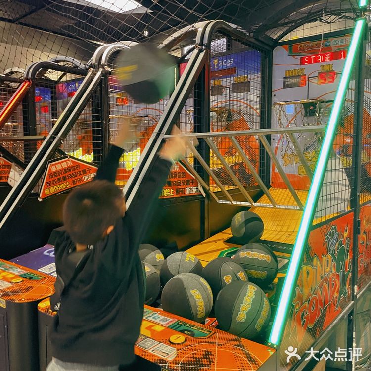 遛娃大融城！万圣集市、南瓜马车、僵尸饮品全打卡🎃