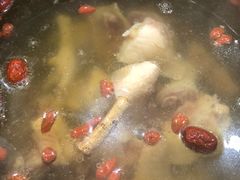 清远鸡-濠轩阁特色生蚝火锅(水湾路店)