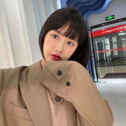 -Rise Hair上升造型