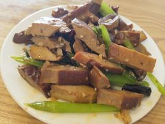 蒜香豆干-老唐家面馆
