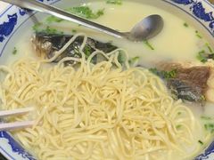 -南京金牛湖巨碗鱼头