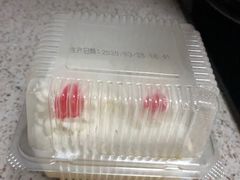 -红宝石·鲜奶小方·海派西点房(莘庄龙之梦店)