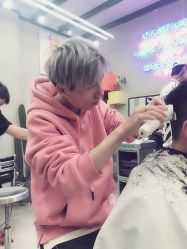 -SALON V