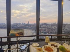 -汇泉王朝大饭店-旋转餐厅(南海路店)