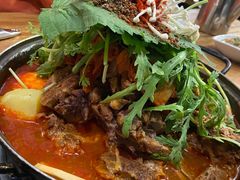 -喇喇排骨火锅·传统韩式脊骨汤(望京西园总店)