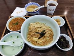-蟹上黄·蟹黄面·江南糖水(人民广场店)