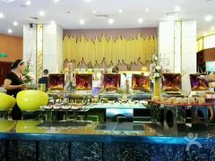 -东方豪景花园酒店·怡景旋转餐厅