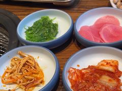 -明洞阿姨·韩式酱蟹烤肉·创意料理(三元桥店)