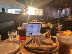 -The Diner X餐厅(青岛万象城店)