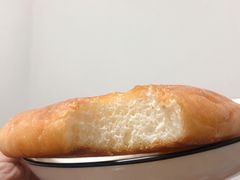 -沁屋面包店(人民东路店)