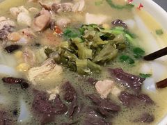 -文山荷鲜居(翠湖店)
