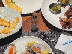 -MONICH牛排融合餐厅(和义大道购物中心店)