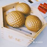 服务生会帮忙泡茶，很舒适哦