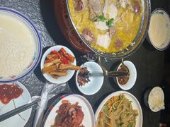 -靠山屯东北农家菜(八龙桥雅苑店)