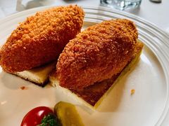 黄油鸡卷-小白桦西餐厅