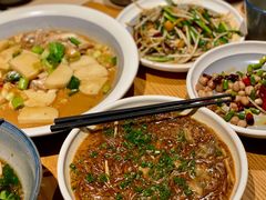银牙炒鳝丝-荣小馆(杭州大厦店)