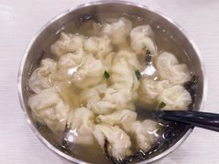 鲜肉小馄饨-大董锅贴(崇安寺店)