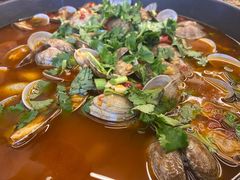 -去吃小龙虾·江湖菜·烧烤(南滨路店)